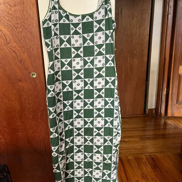 NWT Lisa Says Gah Elsa Slip Dress - SMALL - Floral Quilt Boonville Green - Picture 3 of 6